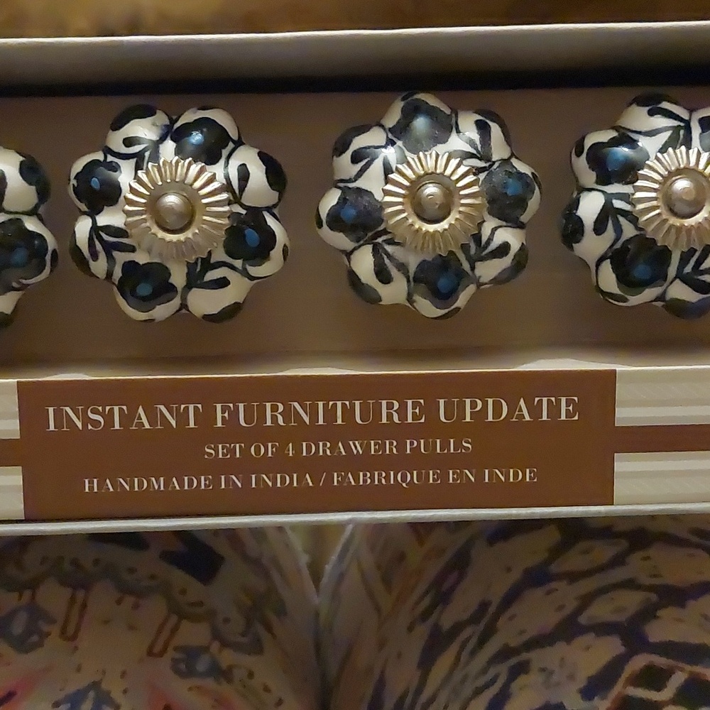 Drawer Pulls